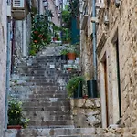 Plaza In The Centre * Dubrovník