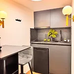 Plaza In The Centre Διαμέρισμα *
